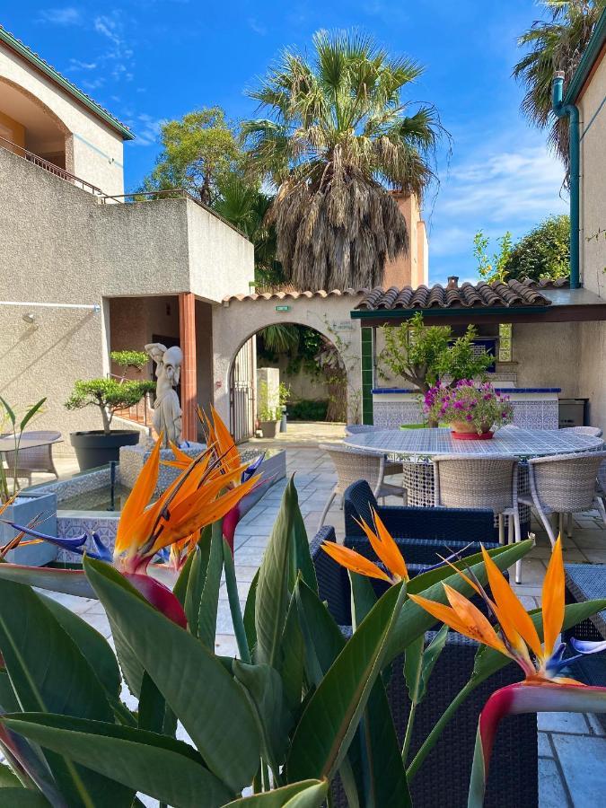 Logis Hotel Les II Mas - Perpignan Sud Cabestany エクステリア 写真