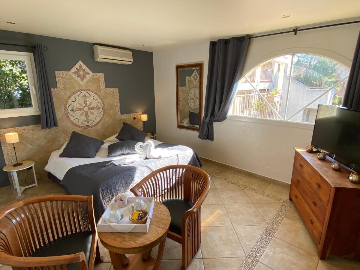 Logis Hotel Les II Mas - Perpignan Sud Cabestany エクステリア 写真