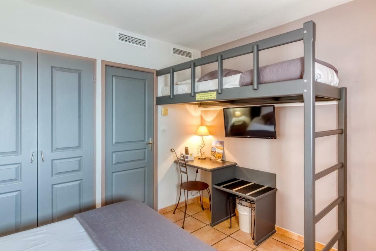 Logis Hotel Les II Mas - Perpignan Sud Cabestany エクステリア 写真